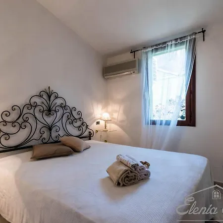 Premium Eleonora, 250m To Villa Fort Village