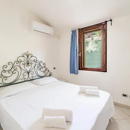 Villa Premium Eleonora, 250m To Forte Village